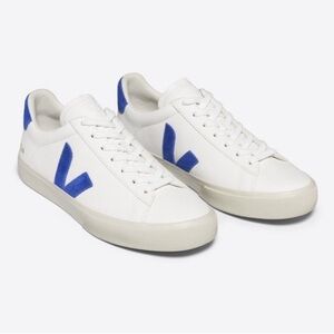 Veja Campo. Chromefree Leather- White Paros, US 10, EUR 43. Fair Used Condition.